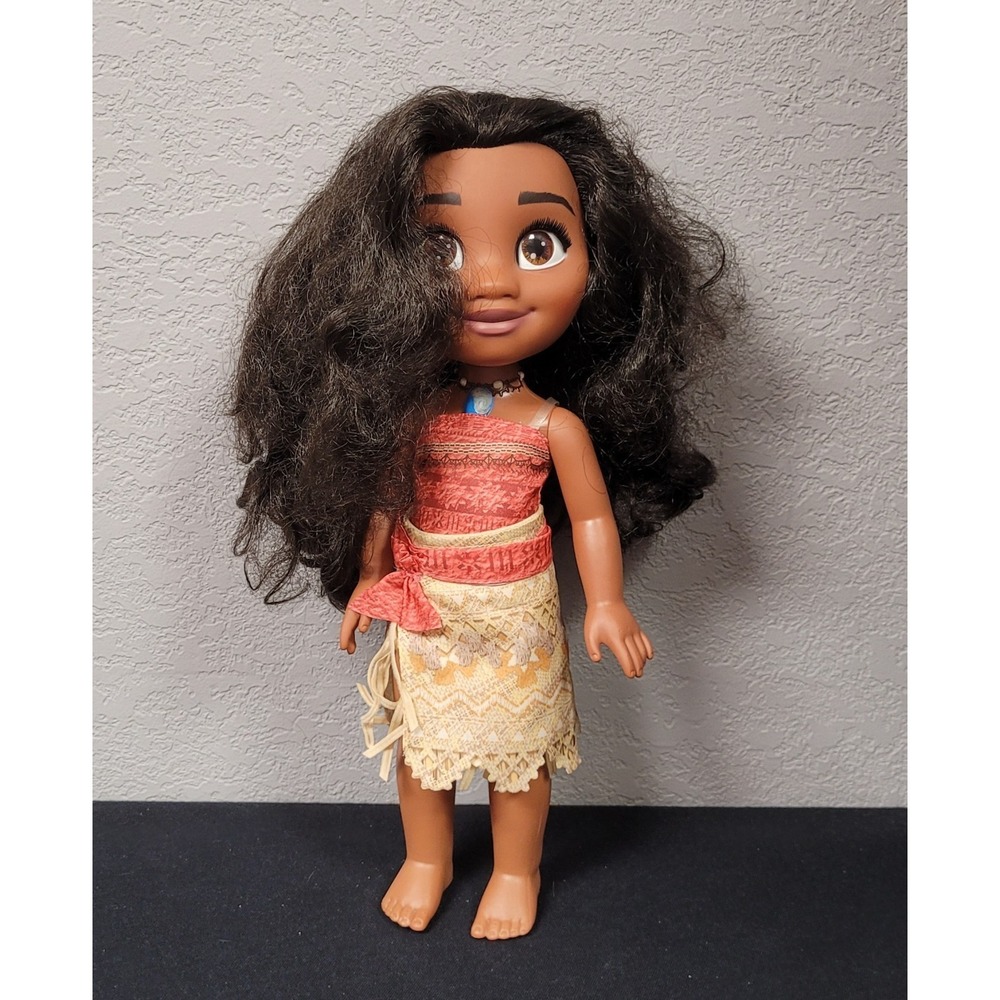 Disney Moana Adventure Doll 14 inch Tall (JAKKS Pacific)
